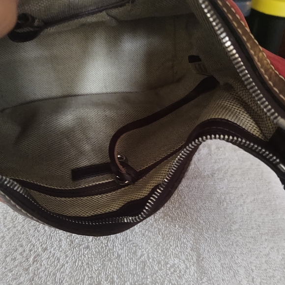 🚨Dooney & Bourke shoulder purse(T6) - Picture 3 of 16